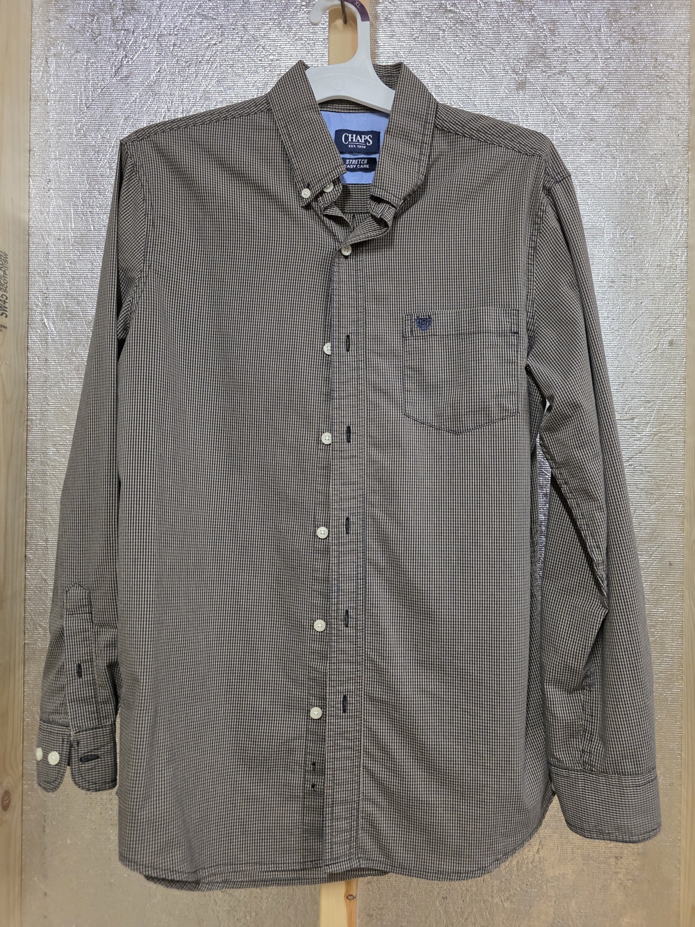 Chaps Men's Brown Micro-Check Button-Down Shirt Size M